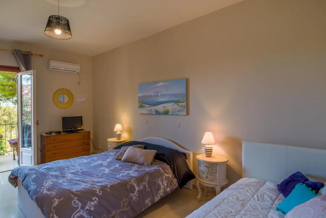 La Pineta Di Lassi Apartment Argostoli  Greece